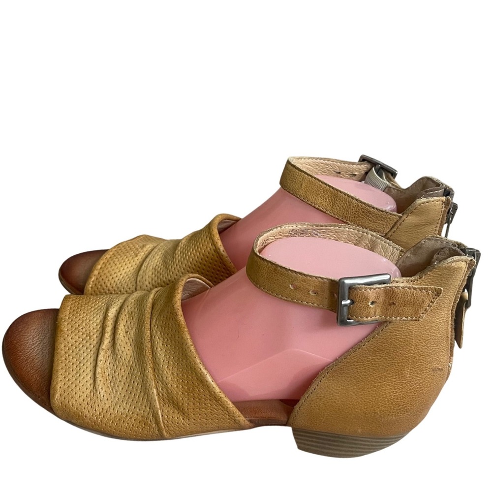 Miz Mooz Charley Leather Ankle‎ Strap Sandals Women 40/9-9.5 Tan Peep Toe Zip Up